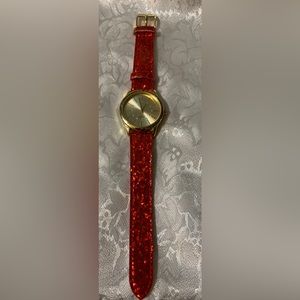 Wristwatch Red Sparkly Buckle Band Gold Tone Round Face